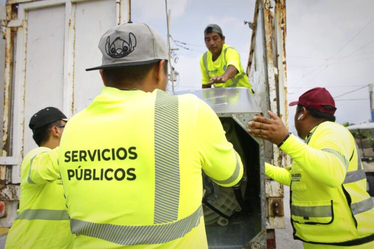 Previene gobierno de Isla Mujeres el dengue a través del Programa Permanente de Descacharrización