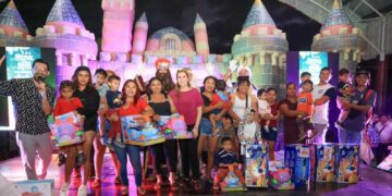 Con éxito celebran el Festival de Día de Reyes en la Zona Continental de Isla Mujeres