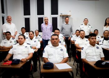 Gobierno de Playa del Carmen incorporará el idioma inglés a la formación inicial de policías