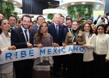 Atenea Gómez participa en corte de listón del Pabellón del Caribe Mexicano para proyectar a Isla Mujeres y Costa Mujeres