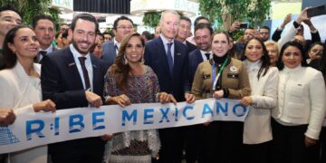 Atenea Gómez participa en corte de listón del Pabellón del Caribe Mexicano para proyectar a Isla Mujeres y Costa Mujeres