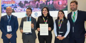 Málaga y Playa del Carmen se hermanan para abrir nuevas fronteras culturales