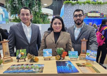 Blanca Merari constata el interés de touroperadores por Puerto Morelos