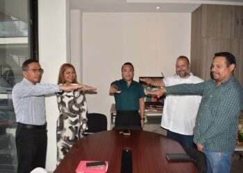 Rinde protesta el comité que seleccionará a integrantes del Consejo Ciudadano de Planeación de Puerto Morelos