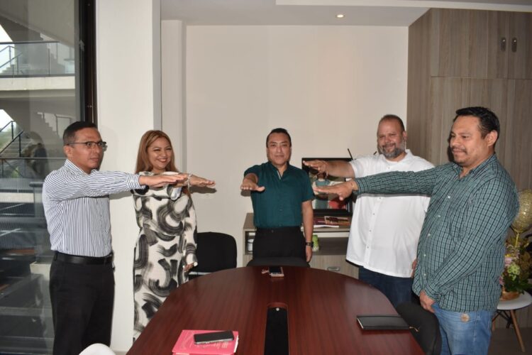 Rinde protesta el comité que seleccionará a integrantes del Consejo Ciudadano de Planeación de Puerto Morelos