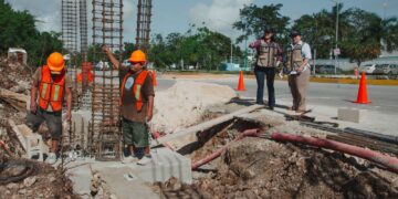 Estefanía Mercado supervisa obras de infraestructura en Playa del Carmen