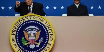 Calma y cabeza fría frente a decretos de Donald Trump, pide Claudia Sheinbaum