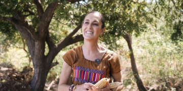 Claudia Sheinbaum envía al Congreso iniciativa para proteger al maíz