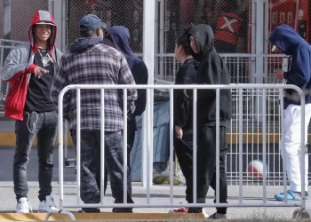 Claudia Sheinbaum instruye recibir a migrantes en centros en frontera norte de México