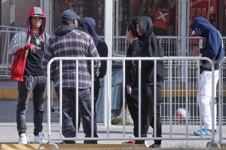 Claudia Sheinbaum instruye recibir a migrantes en centros en frontera norte de México