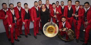Alrededor de siete mil asistentes en la exitosa segunda noche de Carnaval en Puerto Morelos, señala Blanca Merari