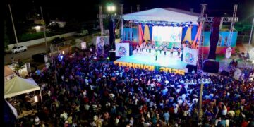 Cierre exitoso del Carnaval Isla Mujeres en Zona Continental con la cumbia de Paleto