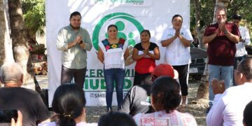 Encabeza Blanca Merari jornada de atención ciudadana en la zona Agrícola de Puerto Morelos 