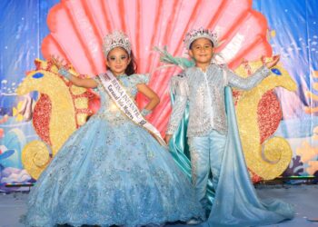 Inicia Carnaval Isla Mujeres “Los Elementos del Caribe” 2025 con la Coronación de Reyes Infantiles 