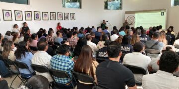 Imparten curso de “Acceso a la Información” a servidores públicos de Solidaridad