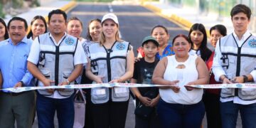 Entrega Atenea Gómez una nueva calle y andador en la Zona Urbana de Ciudad Mujeres