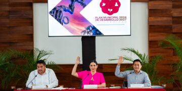 Aprueban Plan Municipal de Desarrollo y 100 MDP para obras públicas y acciones sociales