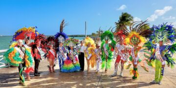 Cancún, listo para el Carnaval 2025