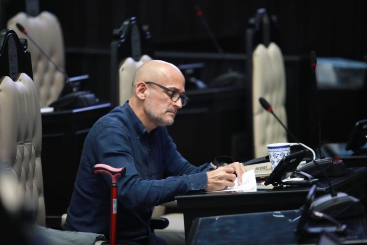 Busca iniciativa de Hugo Alday fortalecer participación femenina en la política