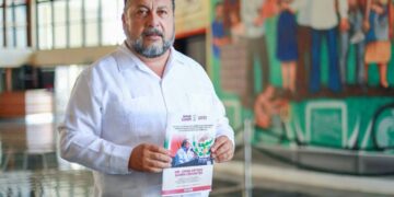 Voz de los quintanarroenses, eje de las decisiones legislativas, señala Jorge Sanén