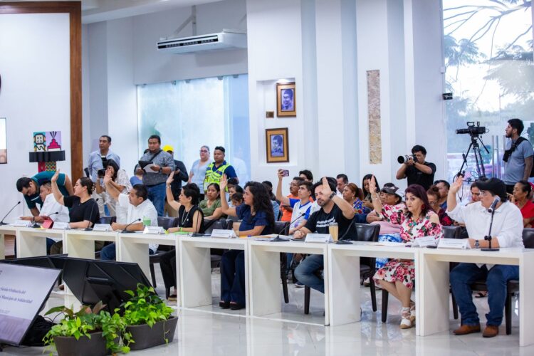 Aprueba cabildo de Playa del Carmen ampliación del plazo para la renovación de licencias de funcionamiento 2025