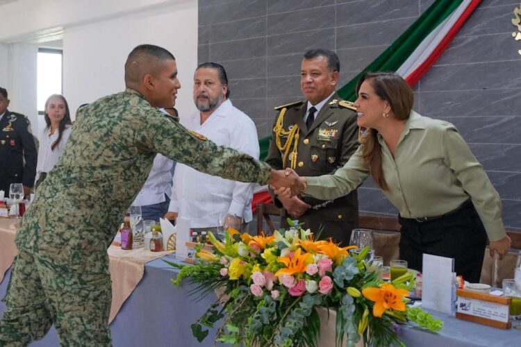 Hoy y siempre nuestro reconocimiento al Ejército Mexicano, señala Mara Lezama