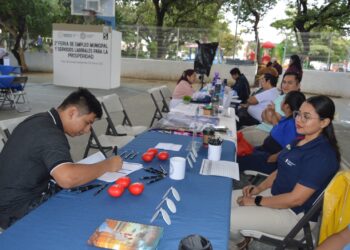 Ofertan en Playa del Carmen más de 800 vacantes en Segunda Feria Municipal del Empleo