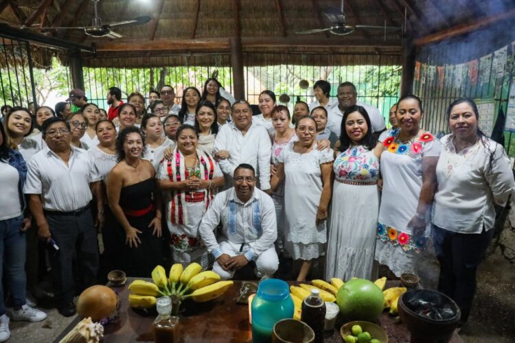 Concluye el “Taller Introductorio a la Lengua Maya” para servidores públicos en Playa del Carmen