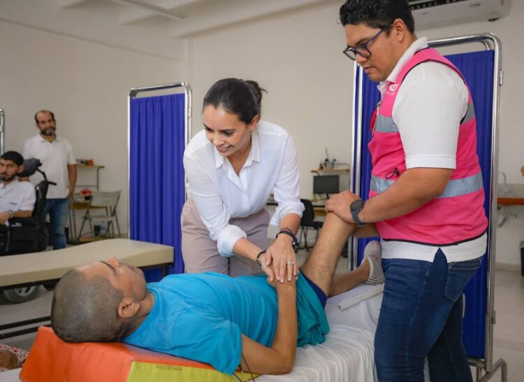 Ana Paty Peralta trabaja por las personas con discapacidad