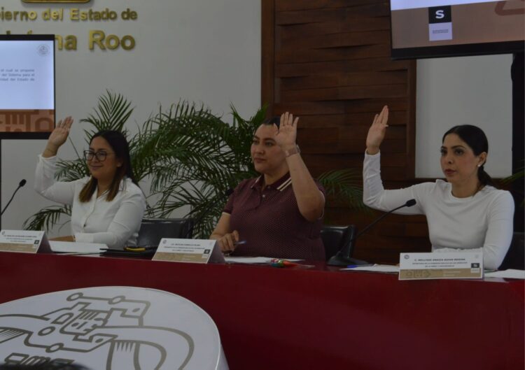 Apoyan regidoras permanencia de la Fundación Aitana en Playa del Carmen