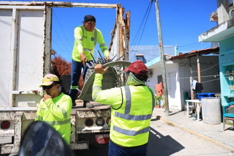 Retiran de calles de Isla Mujeres 5.5 toneladas de basura con Programa Permanente de Descacharrización