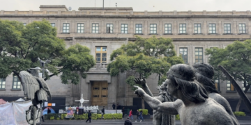 SCJN ordena a jueces revocar suspensiones contra reforma judicial