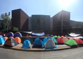 San Lázaro manda a la “congeladora” la reforma a Ley del Issste