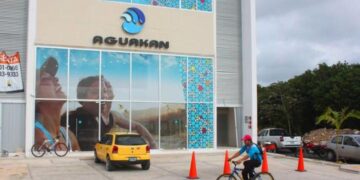El larguísimo adiós de Aguakán