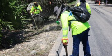 Gobierno de Isla Mujeres mantiene eficientes servicios públicos en Costa Mujeres