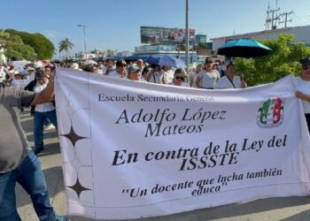 La Ley del ISSSTE y los verdaderos enemigos de la 4T