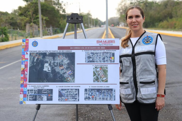 Supervisa Atenea Gómez la obra de la carretera Rancho Viejo en Ciudad Mujeres