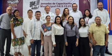 Blanca Merari garantiza transparencia y eficiencia en el manejo de recursos federales destinados a obra publica 