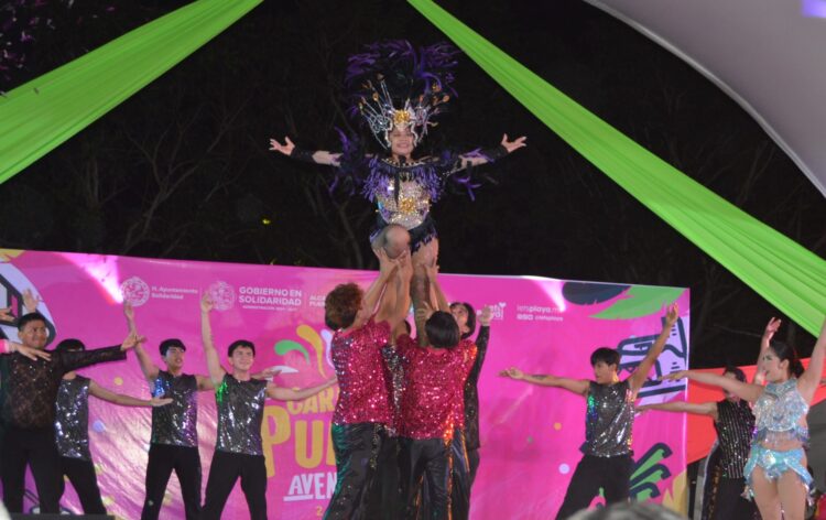 Llega la diversión del “Carnaval del Pueblo” a Puerto Aventuras