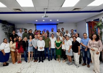 Analizan organizaciones empresariales erosión y recuperación de playas de Playa del Carmen