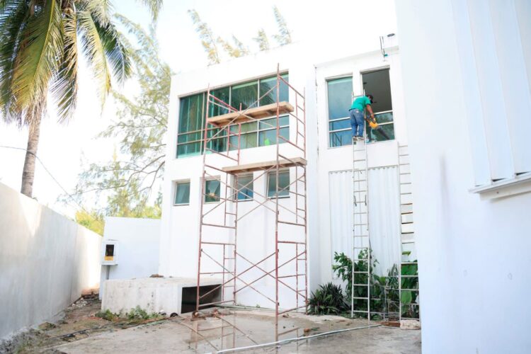 Avanza construcción del Centro de Control y Comando C2 de Costa Mujeres