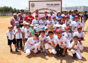 Impulsa Atenea Gómez el béisbol en Isla Mujeres