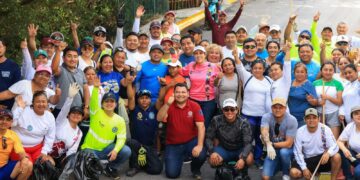 Gobierno de Isla Mujeres promueve cuidado del agua a través del Limpiatón en Sac-Bajo y jornada de limpieza en Isla Blanca