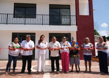 Mara Lezama pone al servicio del pueblo de Dziuché, el Centro Integrador de Desarrollo