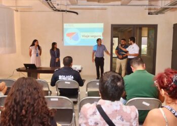 Autoridades y prestadores de servicios de Puerto Morelos ratifican compromiso de combatir la trata de personas