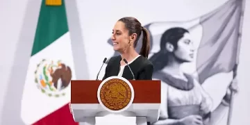 Las respuestas de Claudia no son suficiente