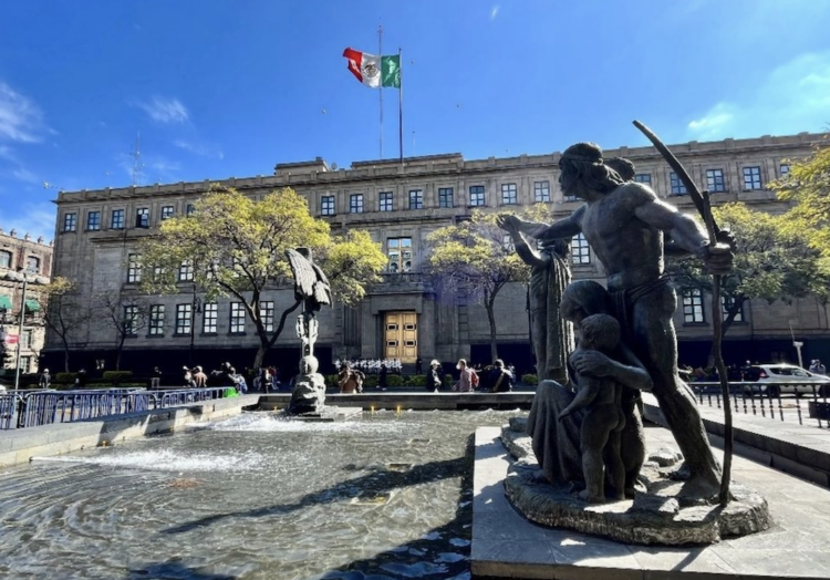 Confirma SCJN multa millonaria a bancos por prácticas monopólicas