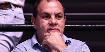 Salen cientos de mujeres a protestar contra fuero de Cuauhtémoc Blanco