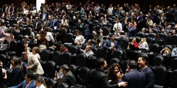Diputados aprueban en lo general leyes secundarias de reforma energética