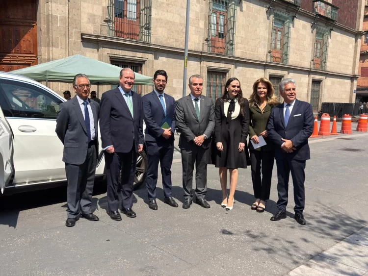 Empresarios hacen “frente común” con Sheinbaum ante embates de Donald Trump